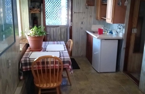Meredith Cottage | Lakefront Cottage on Lake Winnipesaukee- Meredith Bay