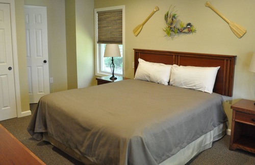 Hawley House | Lakefront Cottage On Lake Wallenpaupack