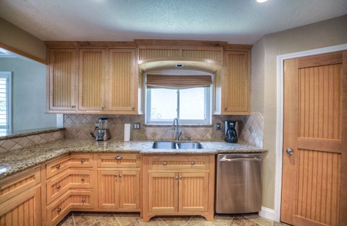 Walden on Lake Conroe House | Lakefront Home w/Pool and Spa on quite/protected cove on Lake Conroe