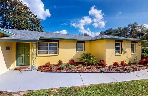 Sebring House | Lakefront Home With Private Hot Tub, Central AC and Beach Access