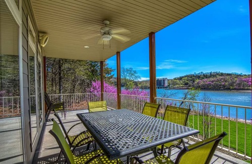 Camdenton House | Lakefront House w/Pool, Boat Dock & views of Old Kinderhook Golf Course