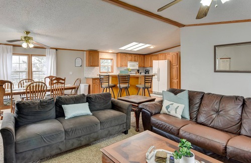 Litchfield House | Lakefront Litchfield Rental w/ Deck & Game Room!