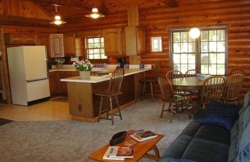 Azle House | Lakefront Log Home on 1.5 Gated Acres W/130 Sixty Foot Oaks!