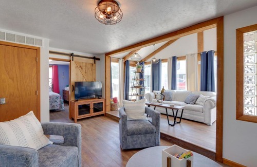 Roach House | Lakefront Missouri Vacation Rental with Dock and Slip!