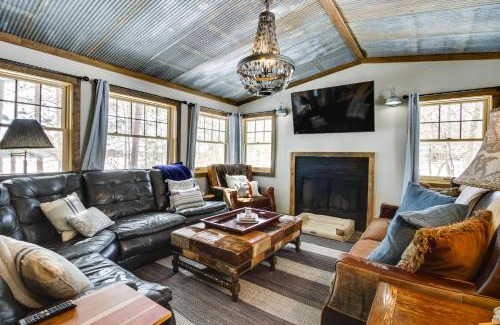 Nevis House | Lakefront Nevis Cabin Escape with Hot Tub!
