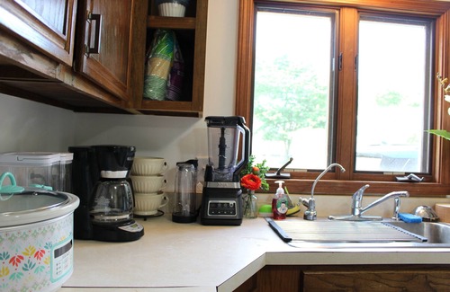 Pierceton House | Lakefront Property-Vaulted Ceiling, Dock/Beach, Pet friendly!