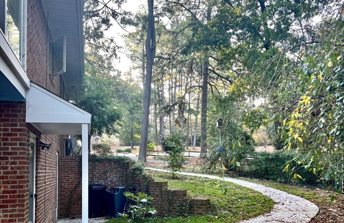 Whispering Pines Apartment | Lakefront Spacious Furnished One Bedroom Downstairs Apartment.nFull Kitchen!