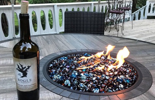 Peninsula Village House | LAKEFRONT Victorian on Lake Almanor 🌞 PRIVATE DOCK