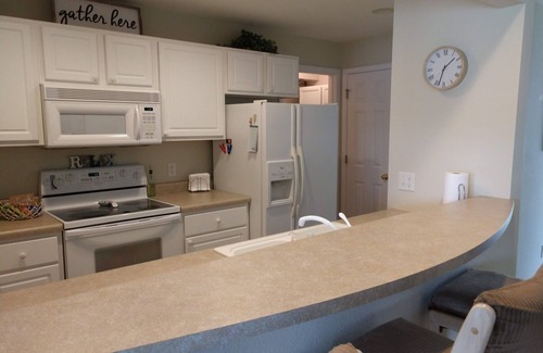 Osage Beach Condo | Lakefront Walk In Condo in Osage Beach at Parkview Bay