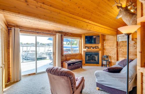Maplewood House | Lakefront Wisconsin Escape with Boat Dock and Kayaks!