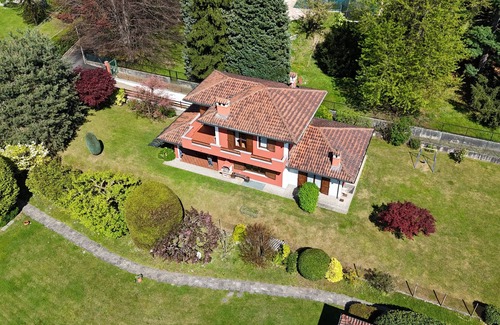 Armeno Villa | Lakes and mountains, spacious villa for 8 people in peaceful location big garden