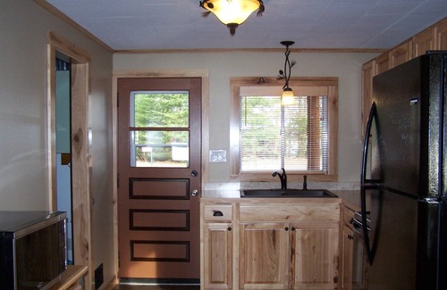 Chief Lake Cabin | Lakeside Cabin & Paddle Craft