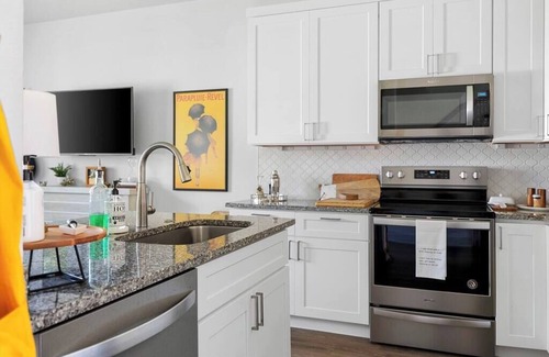 Point Venture House | Lakeside Charm at Casa Carmen by the Golf Course