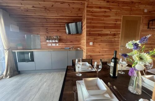 Boston Resort | Lakeside Fishing Retreats