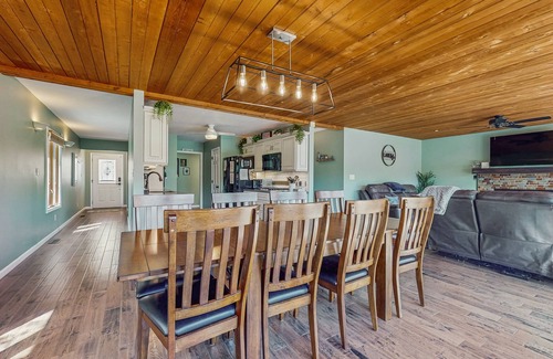 Caryville House | Lakeside home with private dock, stunning views & relaxing outdoor space
