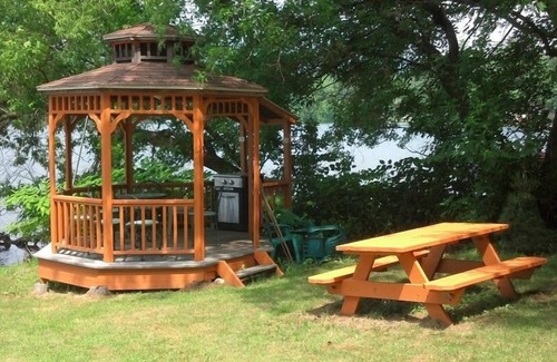 Queensbury House | Lakeside House in Adirondacks near Lake George