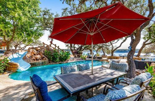 Rocky Ridge House | Lakeside House