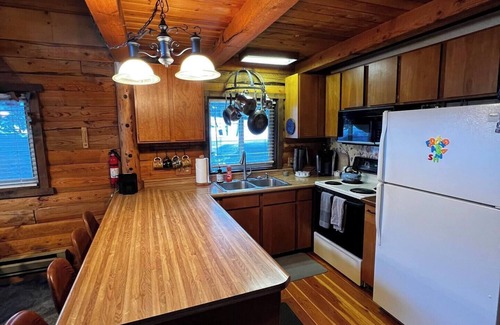 Tamarack Resort Cabin | Lakeside Log Cabin with Loft