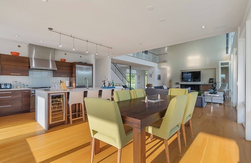 Copake Lake House | Lakeside Modern Escape Gym Kayaks Fireplace