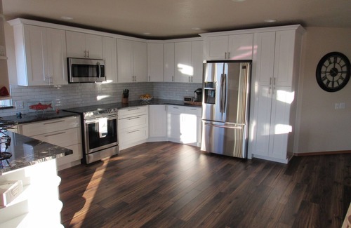 Moses Lake House | Lakeside Retreat-Relax and unwind and revive yourself