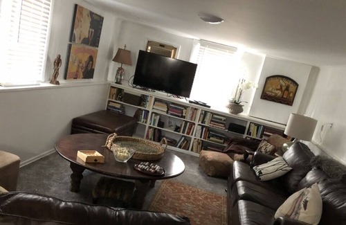 North Greece House | Lakeside Serenity