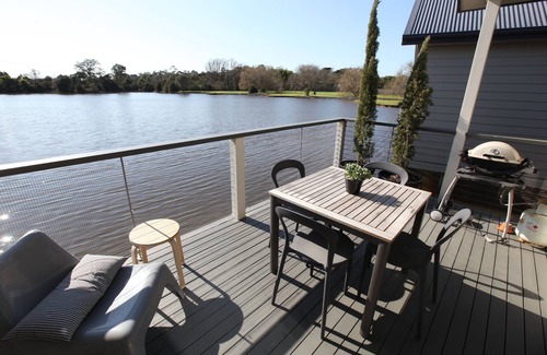 Dromana Villa | Lakeside Villas at Crittenden