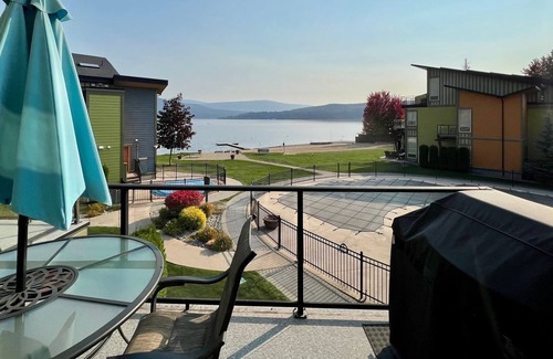 Scotch Creek House | Lakeside with Pool Townhouse