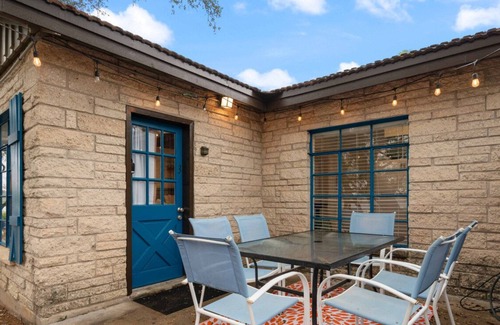 Volente Apartment | LakeTravis Bungalow 3
