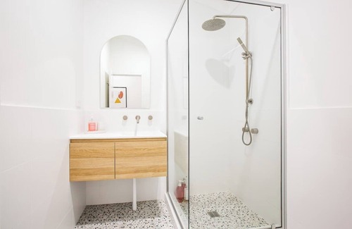 Margaret River Apartment | Lana - Studio Apartment in central town