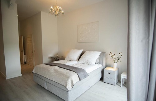 Hostemost Hotel | Landgut Rastede Hostemost