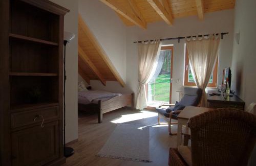 Vestenbergsgreuth Apartment | Landgut Seebühne Steigerwald - Guesthouse