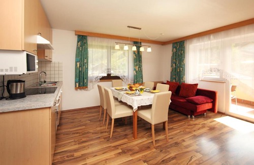 Maishofen Apartment | Landhaus Weiß