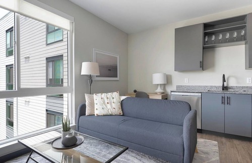 Fort Collins Apartment | Landing | Amazing 1BD, Pool, Gym