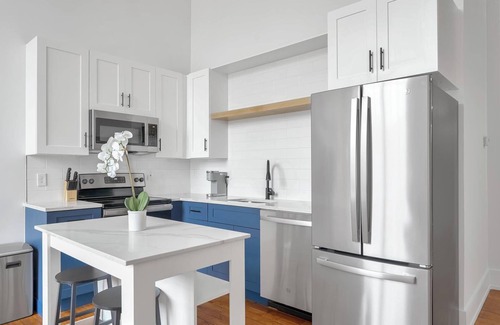 Greenville Apartment | Landing | Amazing 1BD, Yoga Studio, Gym