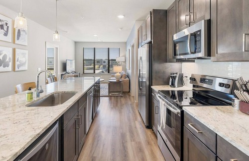 Woodburn Apartment | Landing | Amazing 2BD, Pool, Clubhouse