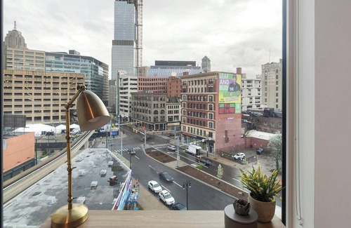 Greektown Historic District Apartment | Landing | Amazing Studio, Clubhouse, Gym