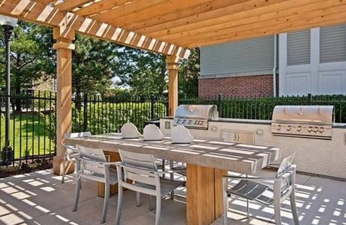 Naperville Apartment | Landing at 803 Corday at Naperville - 2 Bedrooms in Naperville Park District