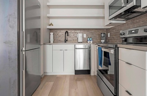 Norris Square Apartment | Landing at Copper Flats - 1 Bedroom in North Ph.
