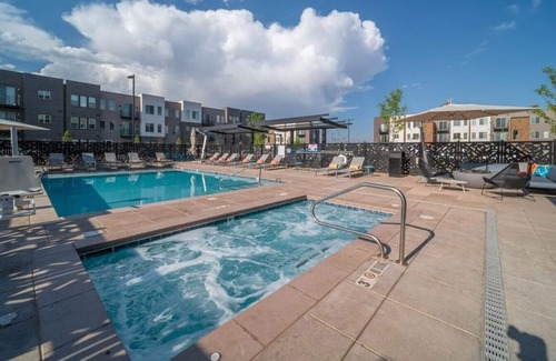 Dupont Apartment | Landing at Elevate at Pena Station - 2 Bedrooms in Denver International Airport