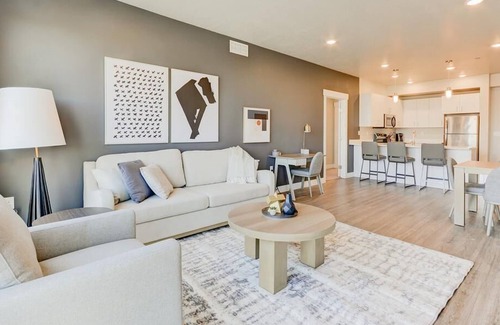 West Jordan Apartment | Landing at Gardner Station - 2 Bedrooms in Downtown West Jordan