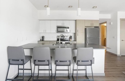Kent Apartment | Landing at Midtown 64 - 2 Bedrooms in Downtown Kent