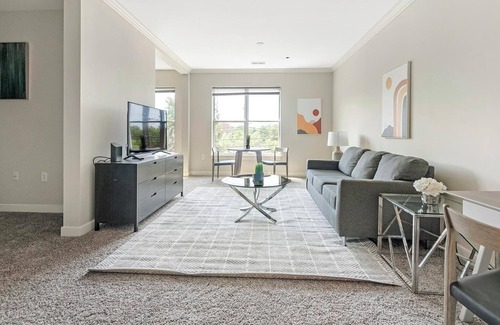 Chillum Apartment | Landing at Mode at Hyattsville - Studio in Hyat.
