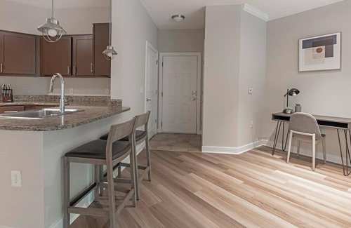 Chillum Apartment | Landing at Mode at Hyattsville - 1 Bedroom in H.