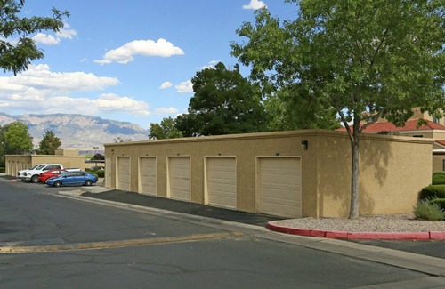 Albuquerque Apartment | Landing at Odyssey - 1 Bedroom in Downtown Albuquerque