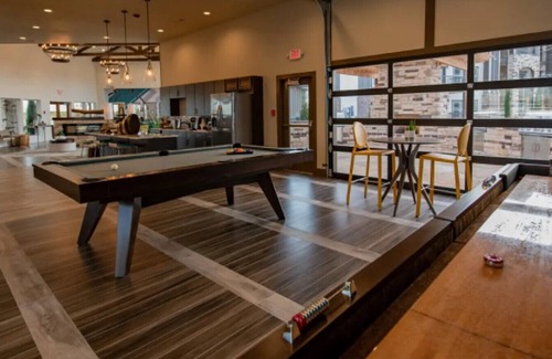 Oklahoma City Apartment | Landing at Stonehorse Crossing - 1 Bedroom in Nw Okc