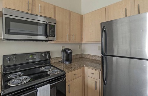 New Pathways Apartment | Landing at The Bristol on Union - 1 Bedroom in New Pathways