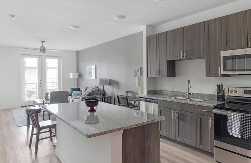 Garland Apartment | Landing at The Draper - 1 Bedroom in Garland