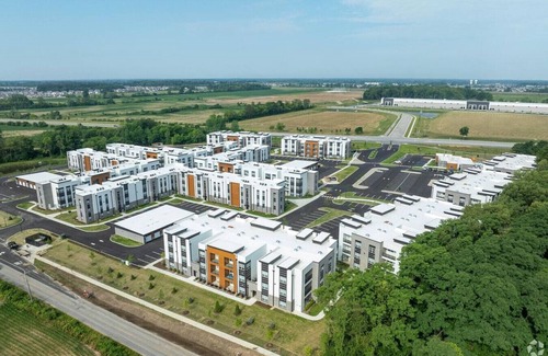 Wayne Apartment | Landing at The Landing - 2 Bedrooms in Clermont