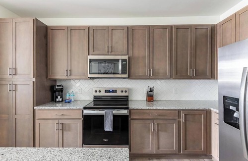 Wilmington Apartment | Landing at The Parker Leland - 1 Bedroom in Dow.