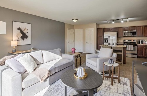 Papillion Apartment | Landing at Tuscany Apartments - 1 Bedroom in Downtown La Vista